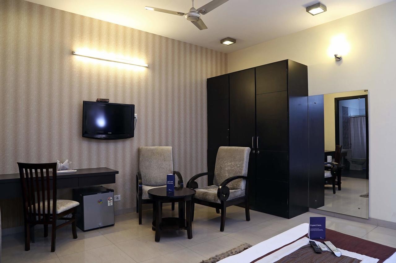 Fabhotel Signature Cyber Park Delhi (National Capital Territory of India) Exterior foto