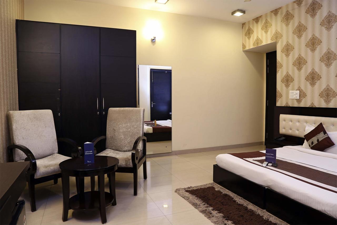 Fabhotel Signature Cyber Park Delhi (National Capital Territory of India) Exterior foto