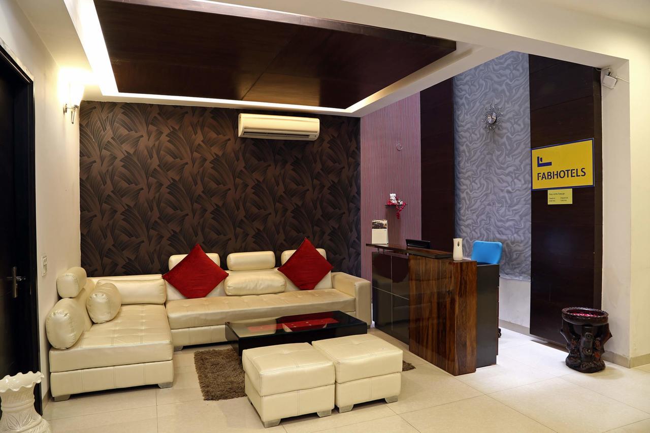 Fabhotel Signature Cyber Park Delhi (National Capital Territory of India) Exterior foto
