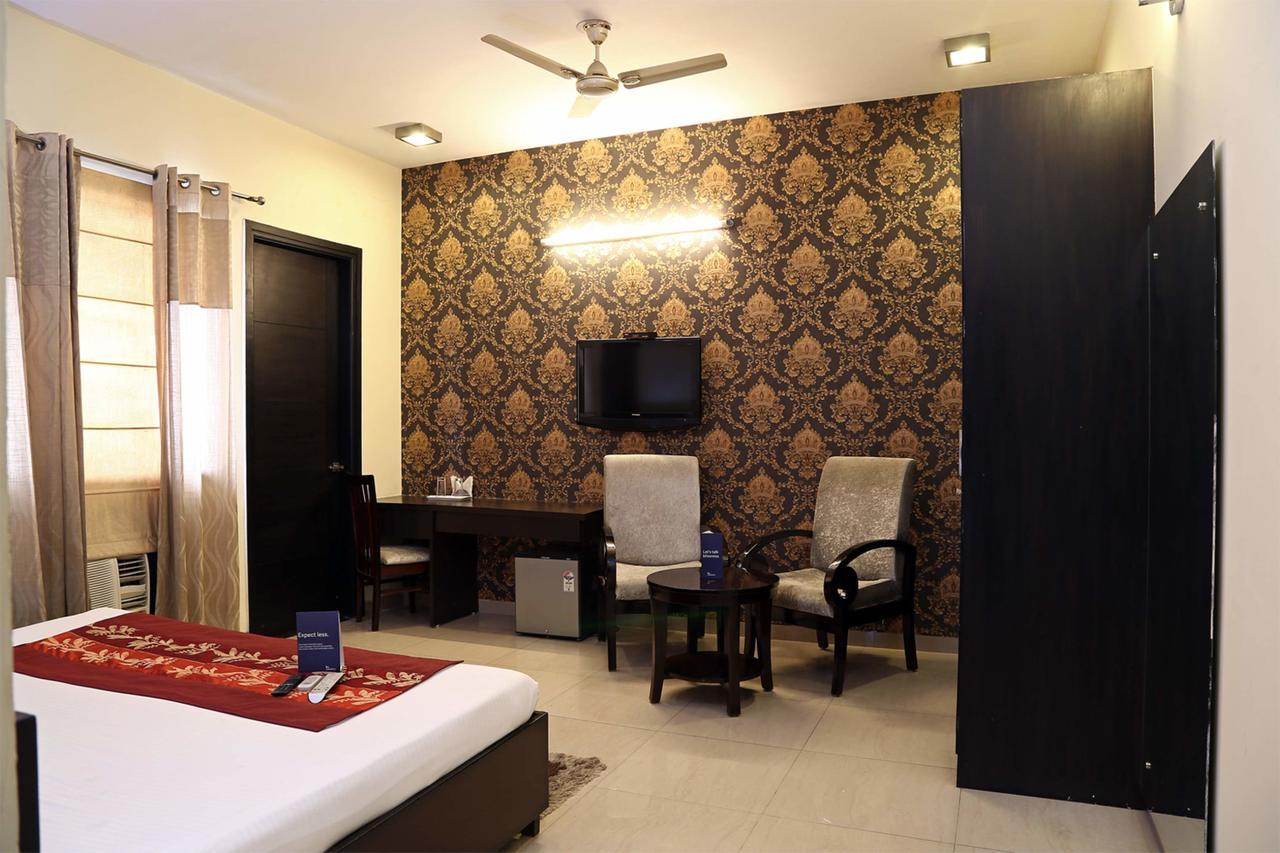 Fabhotel Signature Cyber Park Delhi (National Capital Territory of India) Exterior foto