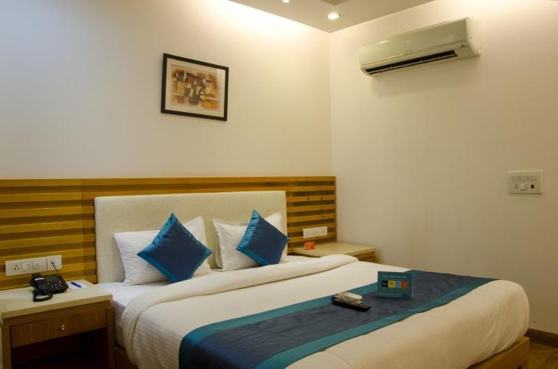 Fabhotel Signature Cyber Park Delhi (National Capital Territory of India) Exterior foto