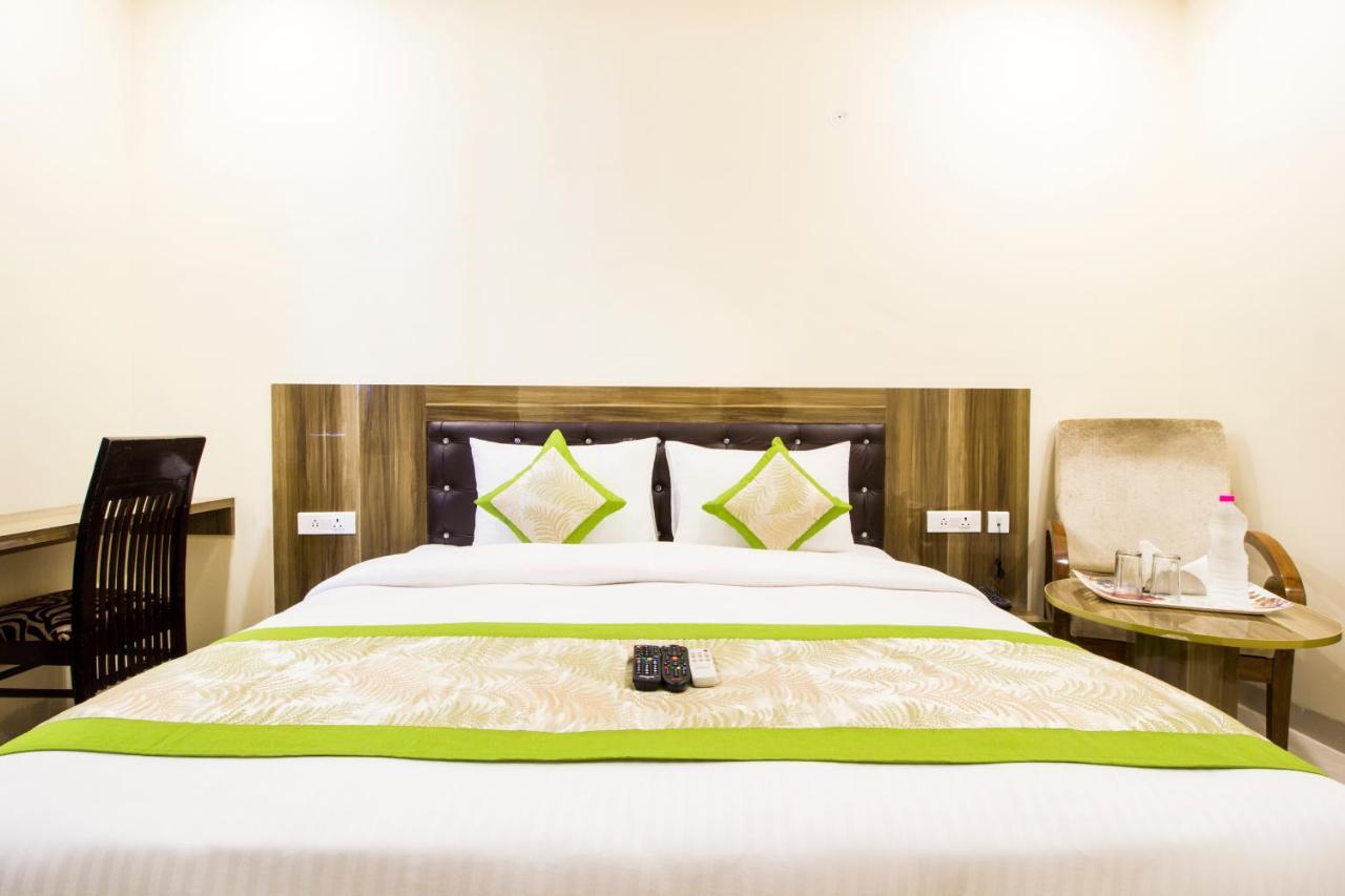 Fabhotel Signature Cyber Park Delhi (National Capital Territory of India) Exterior foto