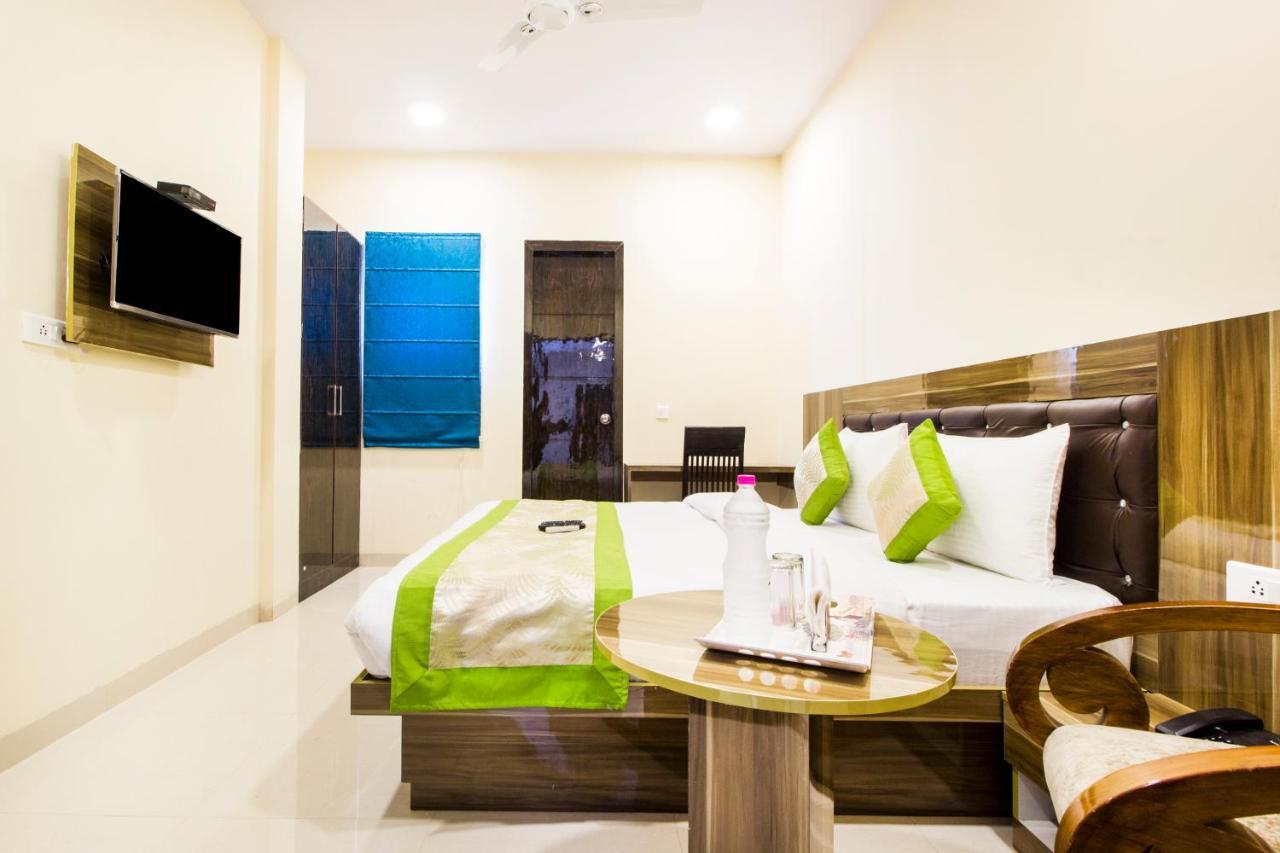 Fabhotel Signature Cyber Park Delhi (National Capital Territory of India) Exterior foto