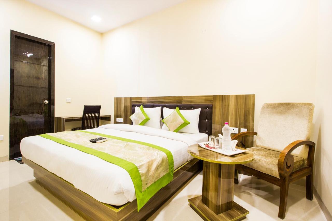 Fabhotel Signature Cyber Park Delhi (National Capital Territory of India) Exterior foto