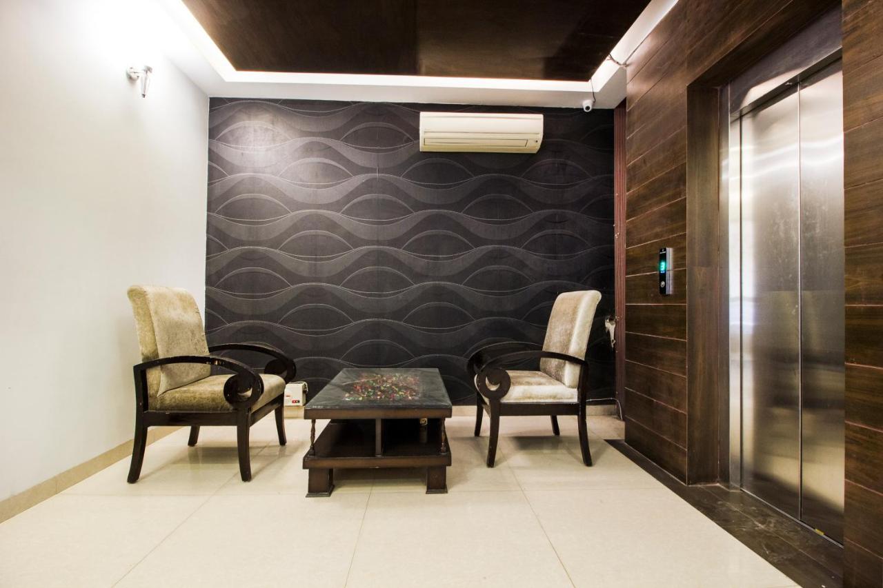 Fabhotel Signature Cyber Park Delhi (National Capital Territory of India) Exterior foto