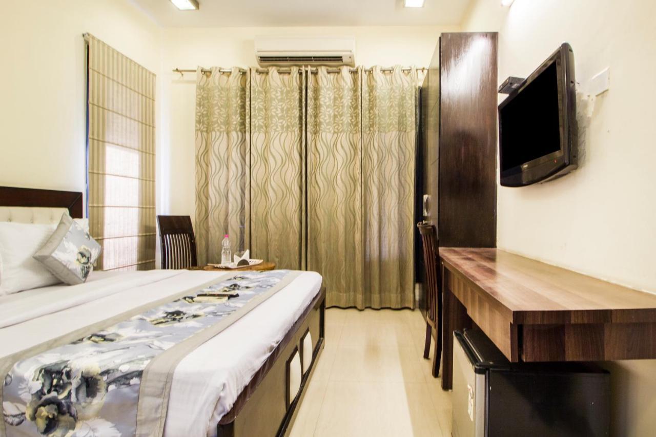 Fabhotel Signature Cyber Park Delhi (National Capital Territory of India) Exterior foto