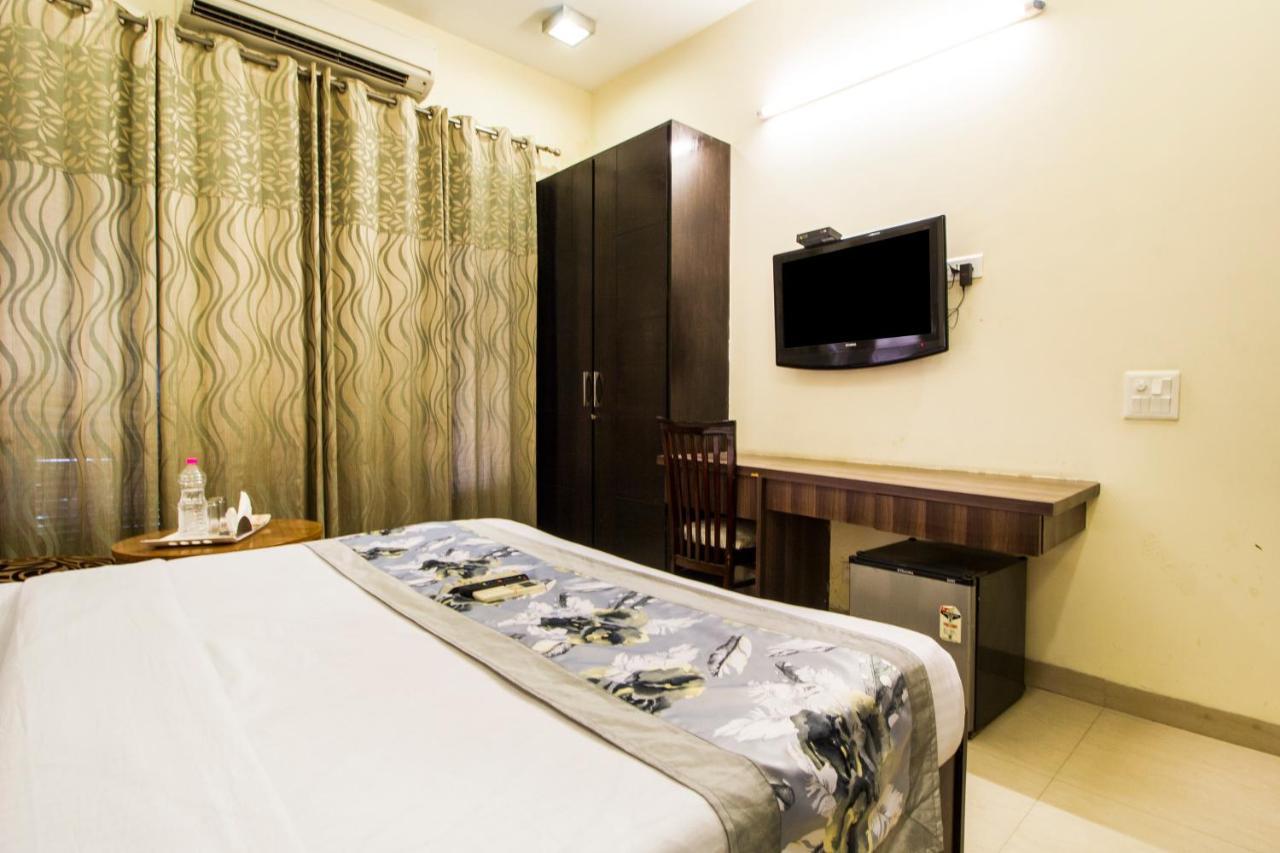 Fabhotel Signature Cyber Park Delhi (National Capital Territory of India) Exterior foto